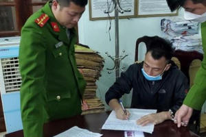 Đi mua ma tuý về sử dụng, đối tượng bị tóm gọn