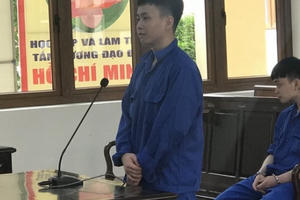 ‘Làm chuyện người lớn’ với bé gái 12 tuổi, nam thanh niên lĩnh 7 năm tù