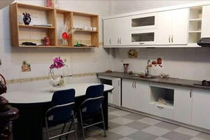 Bán gấp nhà 3 tầng đẹp ở trung tâm quận Cầu Giấy, Hà Nội