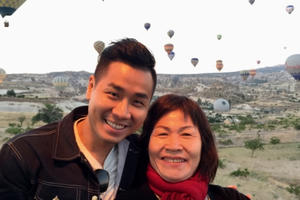 Nguyên Khang đưa mẹ du ngoạn Thổ Nhĩ Kỳ sau khi đoạt Quán Quân