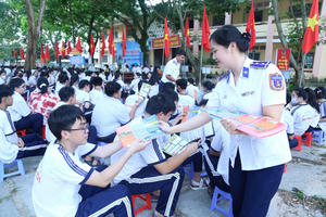 Kiên Giang: BTL Vùng Cảnh sát biển 4 tuyên truyền, phổ biến, giáo dục pháp luật cho học sinh trường THPT An Thới