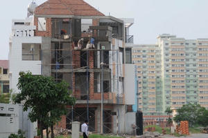 Thí điểm bỏ giấy phép xây dựng nhà riêng lẻ