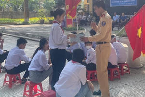 Thanh Hóa: Công an huyện Cẩm Thuỷ tuyên truyền phòng, chống đuối nước và an toàn giao thông