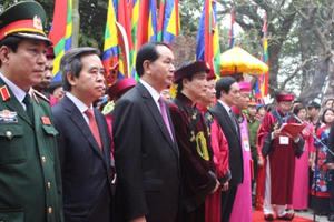 Toàn cảnh buổi lễ dâng hương tưởng nhớ Vua Hùng sáng 10/3