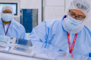 Vắc xin Covid-19 đã chính thức về Việt Nam