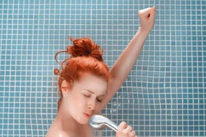 Tại sao nên tắm vào buổi tối? Tại sao nên tắm vào buổi tối?