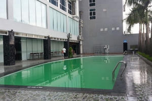 TP Vinh (Nghệ An): Làm rõ trách nhiệm vụ bé trai 10 tuổi tử vong tại bể bơi Khách sạn Vinh Plazza