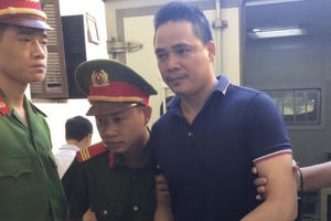 Đang bắt đầu xét xử vụ nhắn tin đe dọa Chủ tịch tỉnh Bắc Ninh