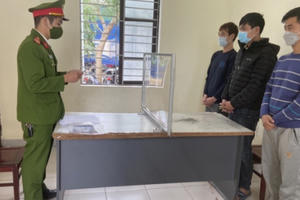 Khởi tố 3 đối tượng mua bán tài khoản ngân hàng, chiếm đoạt hơn 100 triệu đồng