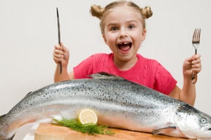 "Tiền mất tật mang" vì không biết những "kiêng kỵ" khi ăn cá