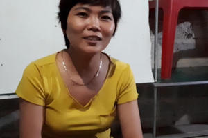 Chủ quán bánh mướt trả lại túi xách chứa hàng trăm triệu đồng cho khách