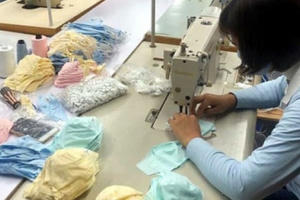 Cuộc giao thương trực tuyến đầu tiên trên thế giới trong mùa dịch Covid-19