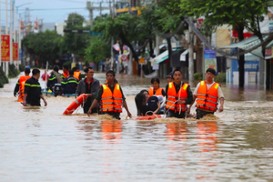 Khánh Hoà sơ tán gần 1.900 hộ dân đến nơi tránh trú an toàn