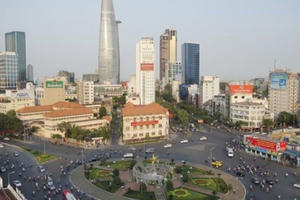 Bản tin Sài Gòn Plus: Cần kiểm tra hoạt động thi công gây mất an toàn tại dự án Grand Riverside quận 4