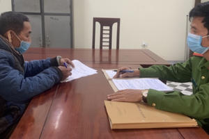 Vợ to tiếng bị chồng dùng dao chém thẳng vào đầu