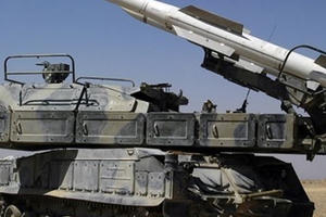 Hình ảnh đầu tiên tại sân bay Syria sau khi bị tên lửa Mỹ tấn công