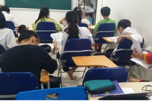 Dạy, học thêm ngoài nhà trường: Chưa có hướng dẫn pháp lý quy định