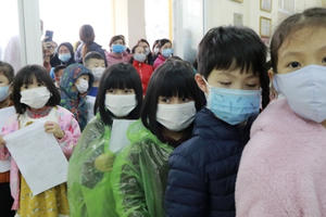 Hướng dẫn về bảo vệ, chăm sóc trẻ em trong đại dịch COVID-19