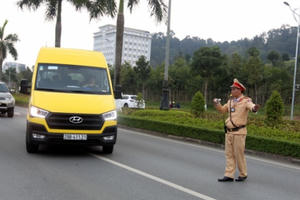 Gần 1 tỷ đồng tiền phạt vi phạm giao thông trong 5 ngày nghỉ Tết