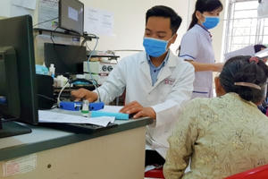 Sóc Trăng: Hơn 200 phụ nữ nghèo được khám bệnh miễn phí