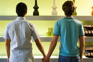 Hoạt động chuyển giới có được pháp luật Việt Nam cho phép?