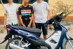 Hà Tĩnh: Bắt giữ nhóm đối tượng chuyên trộm tiền công đức ở các Đền, Chùa