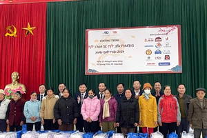 Tết chia sẻ - Tết yêu thương Tết chia sẻ - Tết yêu thương