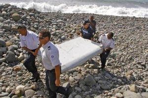 MH370 lao xuống biển với vận tốc 6.000 m/phút