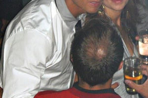 Cristiano Ronaldo thoát tội hiếp dâm do không đủ bằng chứng