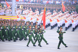 Bộ trưởng Công an khen các đơn vị, địa phương vì thành tích phục vụ kỷ niệm 80 năm Cách mạng Tháng Tám và Quốc khánh 2/9