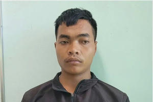 Kon Tum: Em trai đâm anh ruột tàn tật tử vong