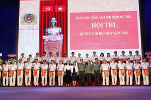 Công an Bình Dương tổ chức Hội thi Bí thư chi bộ giỏi