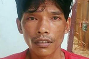 Đang học trực tuyến, cháu bé bị đối tượng lạ xông vào nhà giật điện thoại