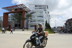 Chữa sớm “căn bệnh” hoành tráng