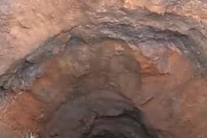 Thêm “hố tử thần” không đáy xuất hiện khiến người dân hoang mang tại Nghệ An