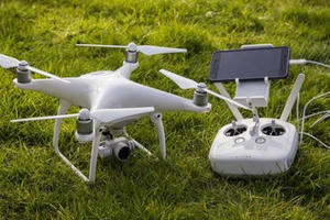 Quản lý chặt chẽ tàu bay không người lái và phương tiện bay siêu nhẹ Quản lý chặt chẽ tàu bay không người lái và phương tiện bay siêu nhẹ