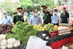Thường xuyên kiểm tra trong công tác an toàn thực phẩm tại các quận của Thủ đô Thường xuyên kiểm tra trong công tác an toàn thực phẩm tại các quận của Thủ đô