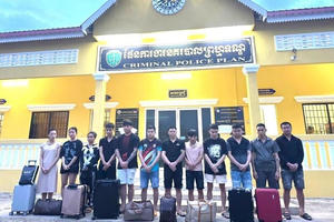 Triệt phá đường dây lừa đảo công nghệ cao xuyên biên giới