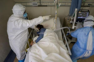 Virus SARS-CoV-2 tồn tại trong tử thi bao lâu?