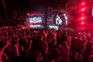 Hà Nội: Nghi sốc thuốc, 7 người tử vong tại Công viên Nước Hồ Tây