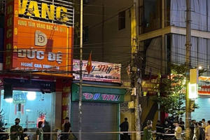 Nóng: Truy bắt đối tượng nghi dùng mìn cướp tiệm vàng, chém người ở Hải Phòng