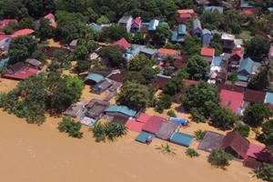 Thanh Hóa: 13 người chết và mất tích, hàng ngàn ngôi nhà đang bị lũ bủa vây