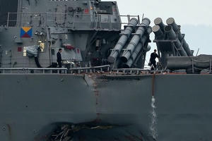 Tìm thấy thi thể 10 thủy thủ mất tích ở vụ va chạm tàu khu trục Mỹ