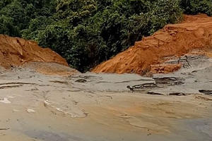 Vỡ đập thải tại Quỳ Hợp - Nghệ An: Do chủ doanh nghiệp chưa tuân thủ các quy định Vỡ đập thải tại Quỳ Hợp - Nghệ An: Do chủ doanh nghiệp chưa tuân thủ các quy định