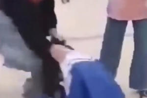 Nghệ An: Một nữ sinh bị đánh hội đồng, quay clip tung lên mạng xã hội