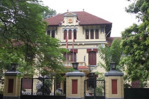 Nâng cao hiệu quả thi hành pháp luật, tăng cường khả năng tiếp cận pháp luật của người dân, doanh nghiệp