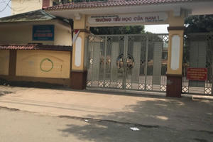 Học sinh lớp 5 mang dao lên trường xiên bạn vì chưa xin lỗi