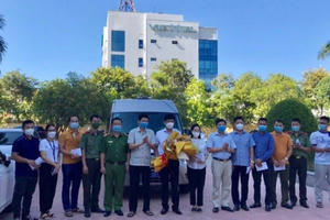 Tổ công tác "đặc biệt" vào TPHCM đón phụ nữ mang thai, trẻ em về quê