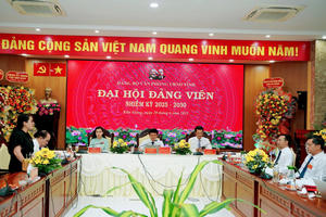 Tổ chức thành công Đại hội Đảng bộ Văn phòng UBND tỉnh Kiên Giang Tổ chức thành công Đại hội Đảng bộ Văn phòng UBND tỉnh Kiên Giang