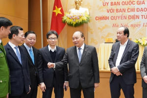 Thủ tướng: Xây dựng Chính phủ điện tử thì yếu tố con người, thể chế là đầu tiên, sau đó mới đến công nghệ